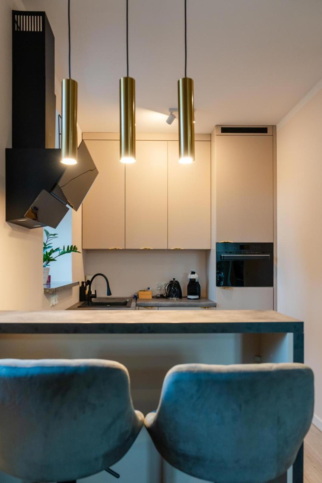 Apartament Smile - Z Prywatnym Monitorowanym Parkingiem By Spaceapart 옐레니아구라 외부 사진